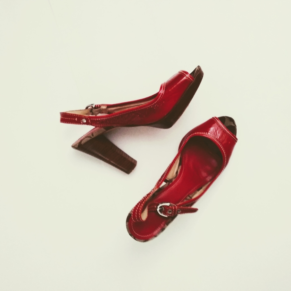 Coach A3380 Hollie 10.B